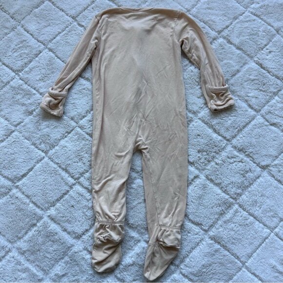 Larkspur Baby Company | "Cream" Ruffle Zip Footie | Size 12-18 Months - Picture 4 of 10